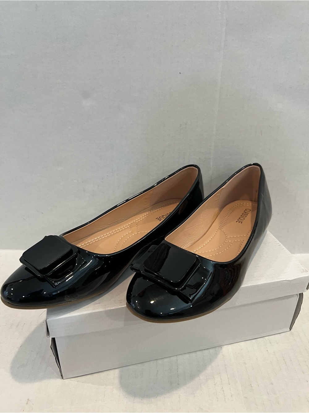 Women Flat Bow Heel Shoes - Picture 12 of 12